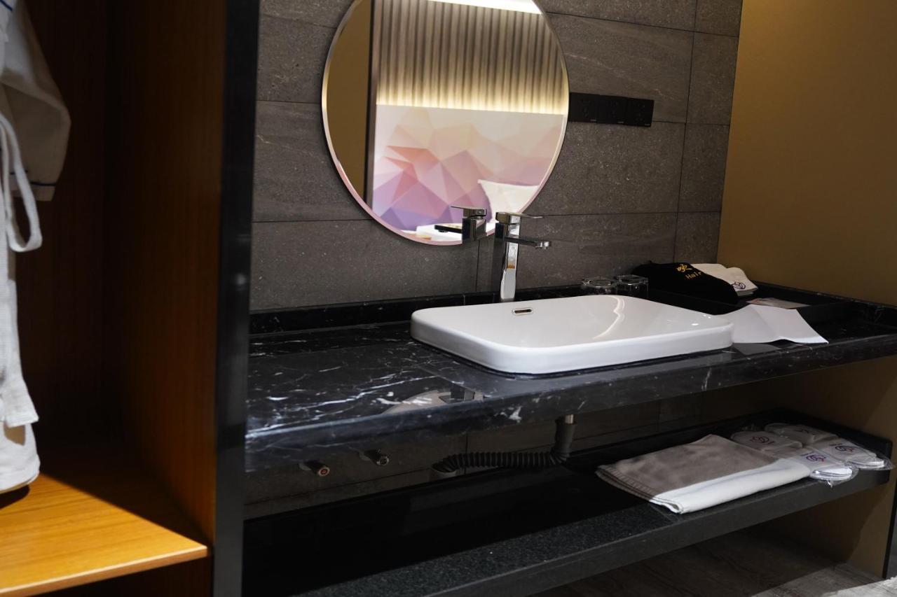 Joy Hotel Phnom Penh Zewnętrze zdjęcie