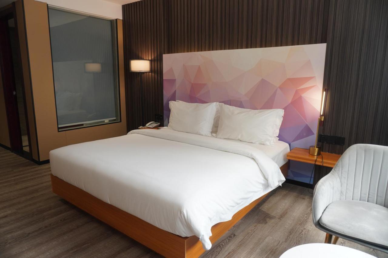 Joy Hotel Phnom Penh Zewnętrze zdjęcie